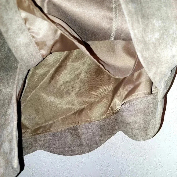 Blue Rain Faux Suede A Line Tan Skirt Scallop Hem. Size Large - Picture 5 of 10